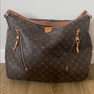 Louis Vuitton Tote. Vintage style